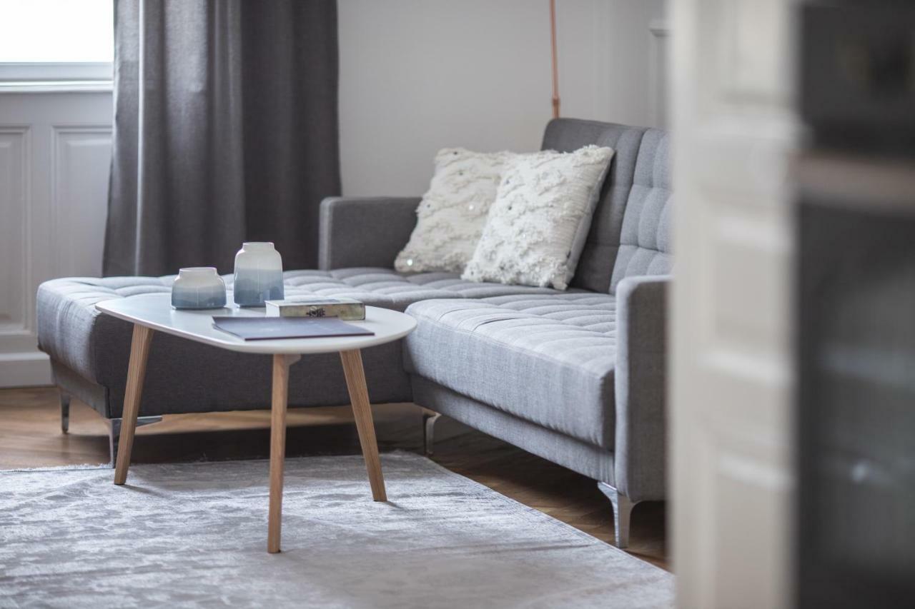 El Gusto Homes Town Шопрон Екстериор снимка